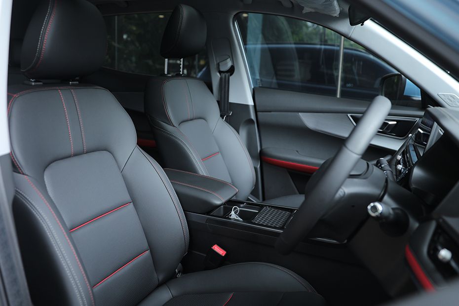TIGGO 4 PRO Front Seats