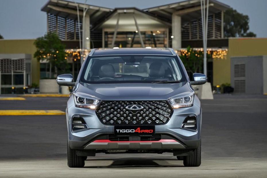 Full Front View of TIGGO 4 PRO