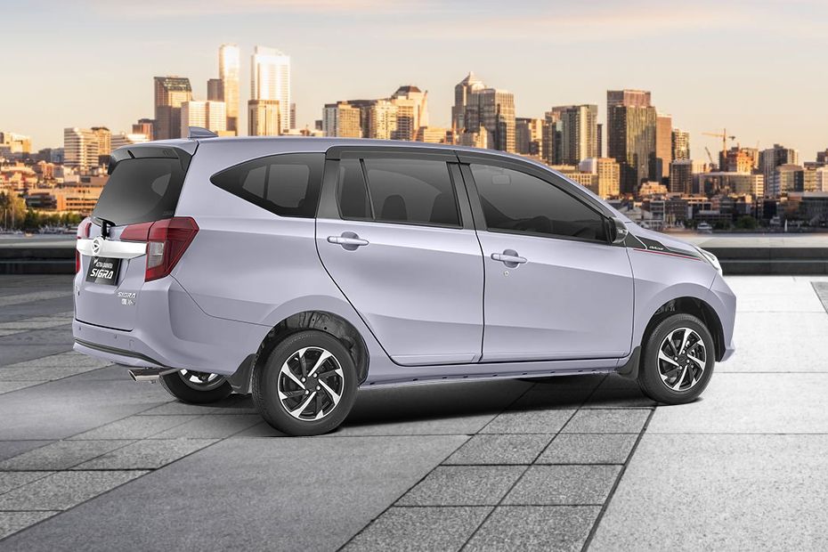 Sigra Rear Medium Side View