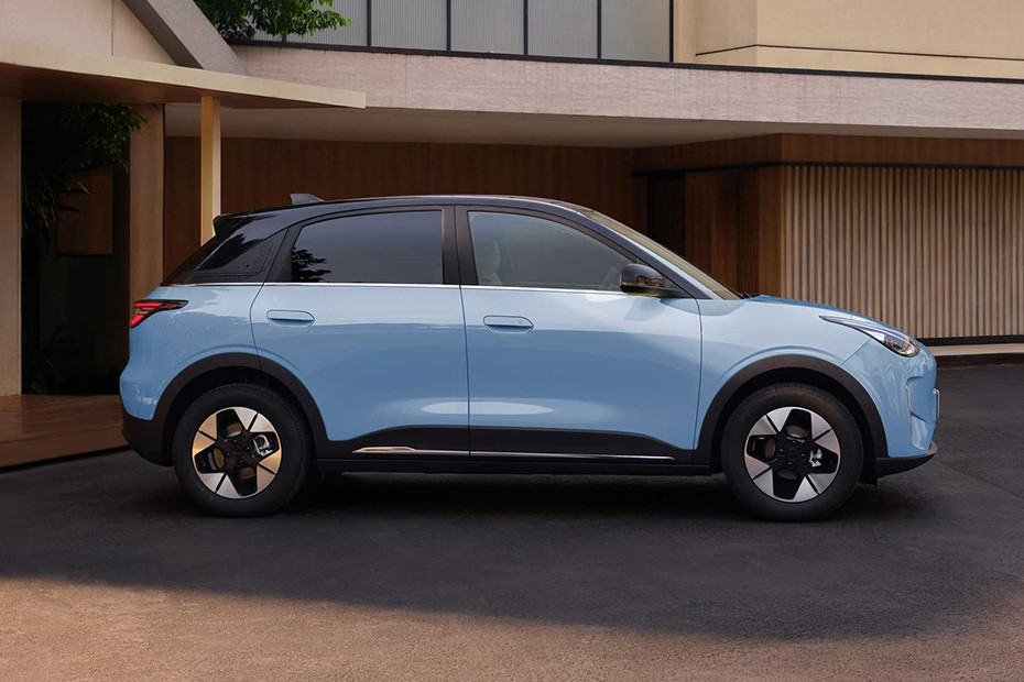 EX2 Medium Angle Front View