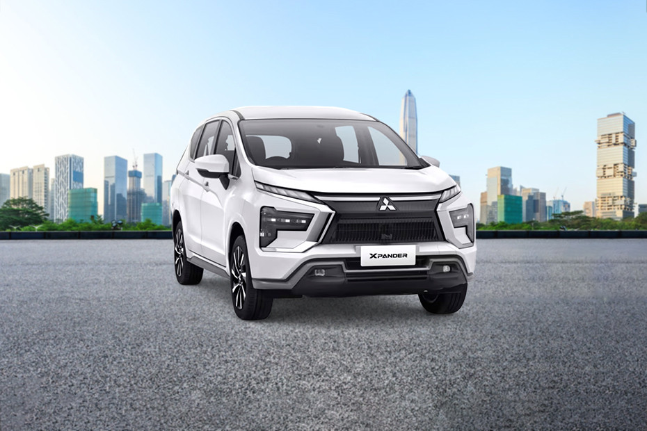 Mitsubishi Xpander Front Medium View