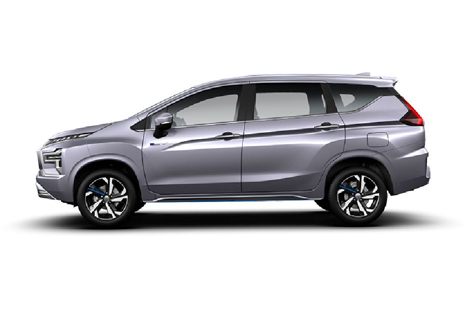 Mitsubishi Xpander Hybrid Blade Silver