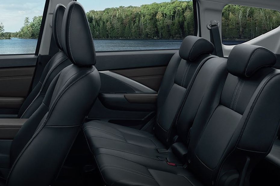 Mitsubishi Xpander Hybrid Rear Seats