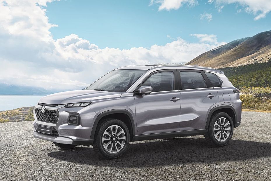 Suzuki Grand Vitara Front Cross Side View